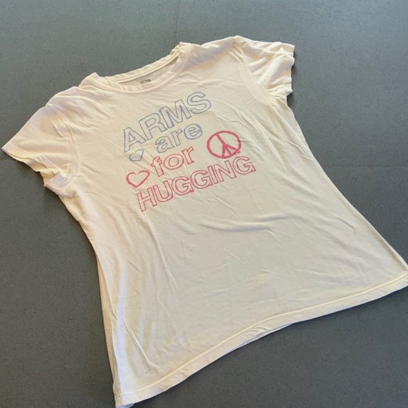 White T-Shirt ARMS are for HUGGING Juniors XL FRZ Peace Heart Soft Cotton Barbie - Picture 1 of 5